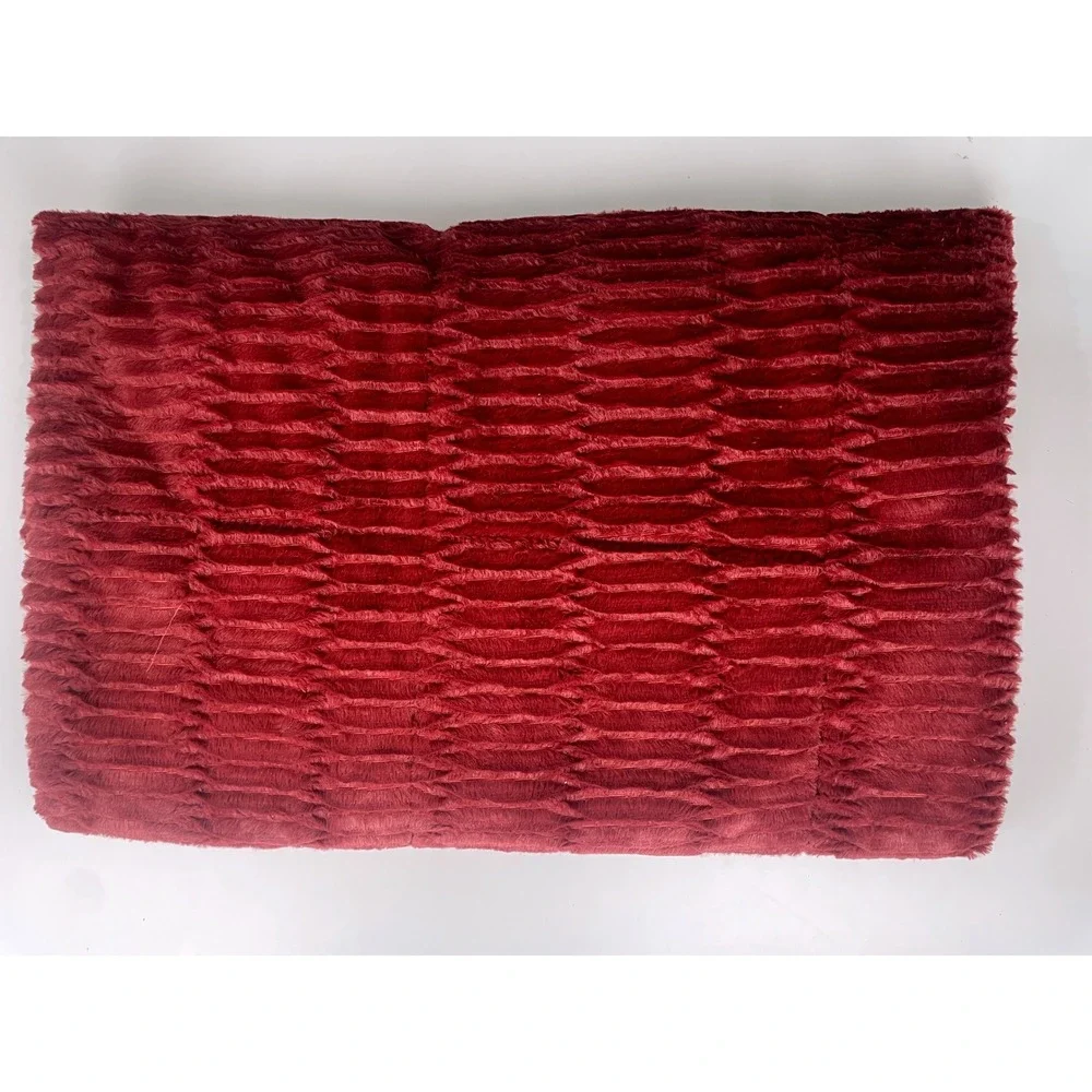 Burgundy Red Plush Smocked Texture Throw Blanket Soft Fleece 50 x 55 in Holiday